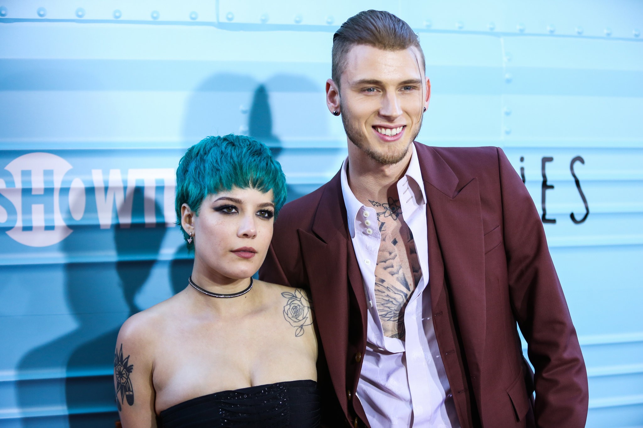 Halsey and Machine Gun Kelly officially dating...sort of - cleveland.com
