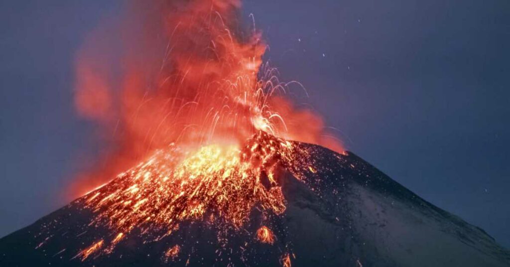 Popocatépetl Volcano Erupts Mexico 