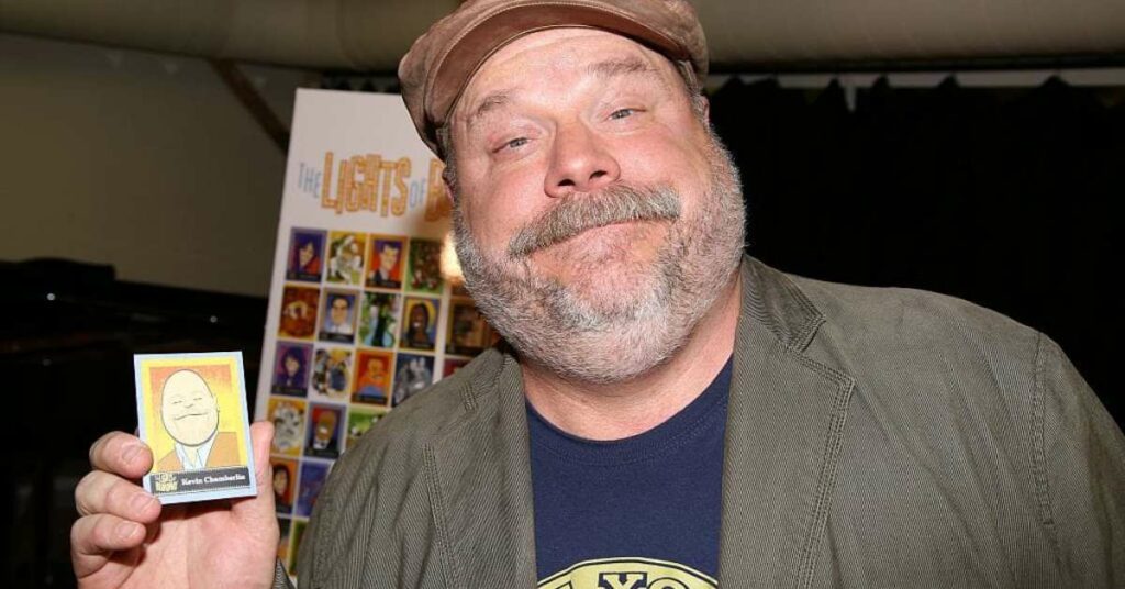 Is Kevin Chamberlin G@y